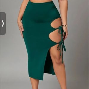Green nwot skirt